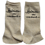 Chaussettes paillettes doré motif maîtresse en vacances