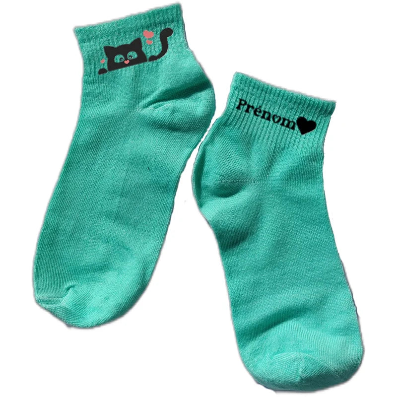 Chaussette courte personnalisée chat coeur disponible en blanc, rose, vert, jaune, violet et bleu