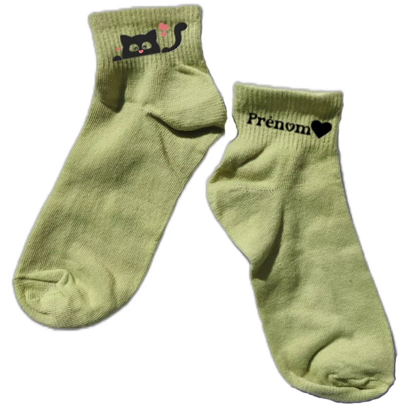 Chaussette courte personnalisée chat coeur disponible en blanc, rose, vert, jaune, violet et bleu