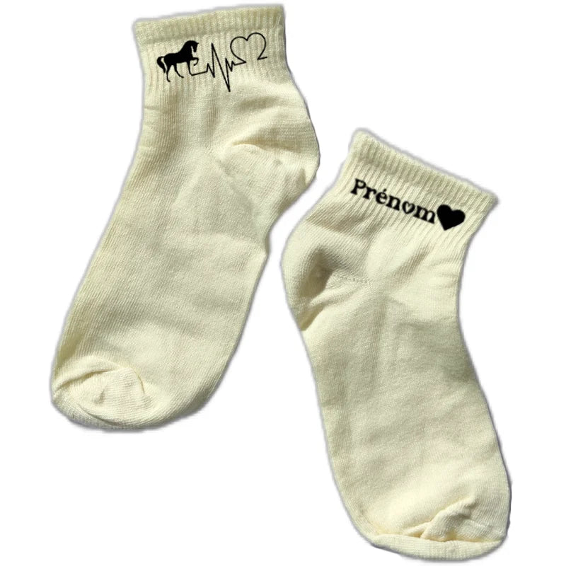 Chaussette courte personnalisée cheval equitation disponible en blanc, rose, vert, jaune, violet et bleu
