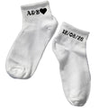 Chaussette courte personnalisée initiales couple disponible en blanc, rose, vert, jaune, violet et bleu