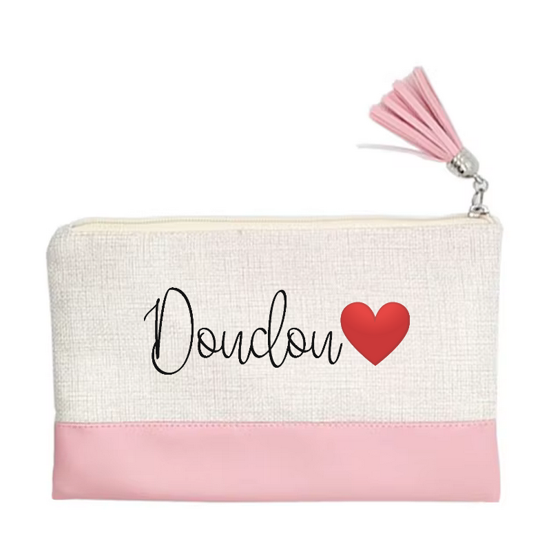 Pochette motif doudou et cœur en toile et simili cuir