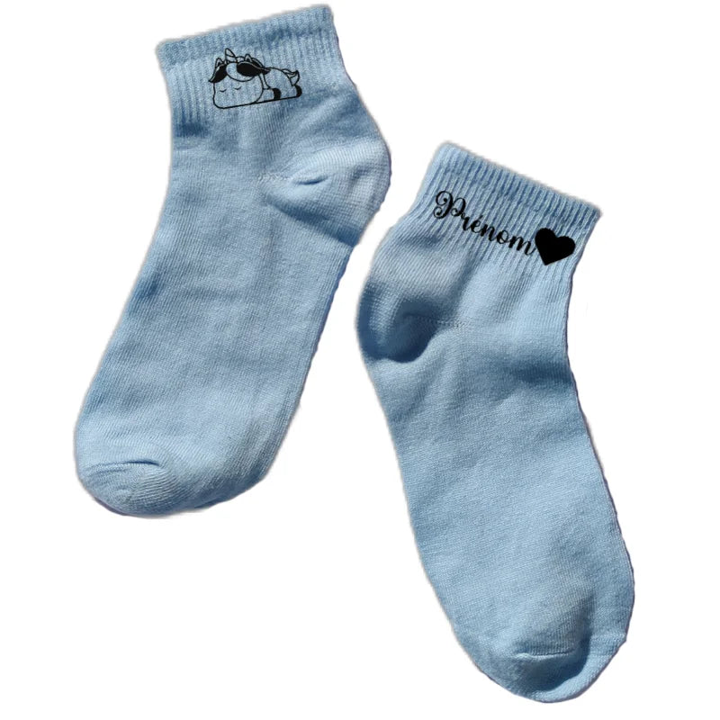 Chaussette courte personnalisée licorne disponible en blanc, rose, vert, jaune, violet et bleu