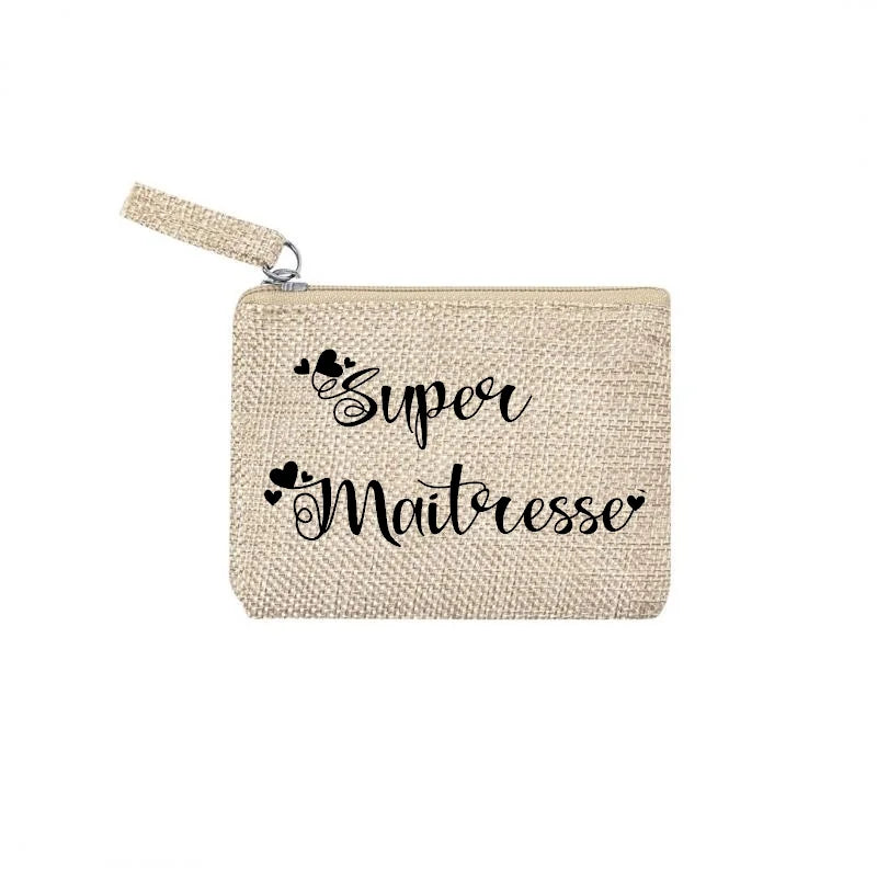 Chaussette courte super maitresse disponible en blanc, rose, vert, jaune, violet et bleu