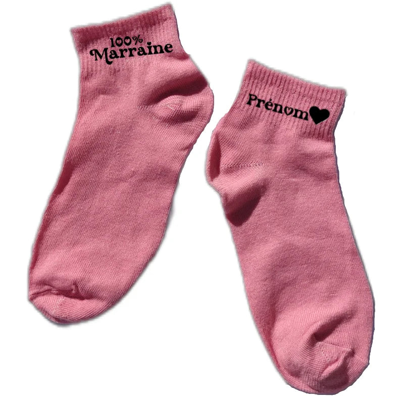 Chaussette courte personnalisée marraine 100% disponible en blanc, rose, vert, jaune, violet et bleu