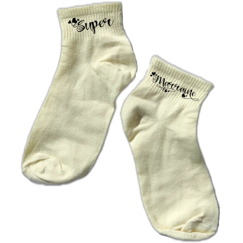 Chaussette courte super marraine disponible en blanc, rose, vert, jaune, violet et bleu
