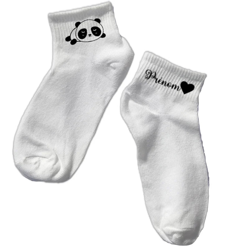 Chaussette courte personnalisée panda disponible en blanc, rose, vert, jaune, violet et bleu